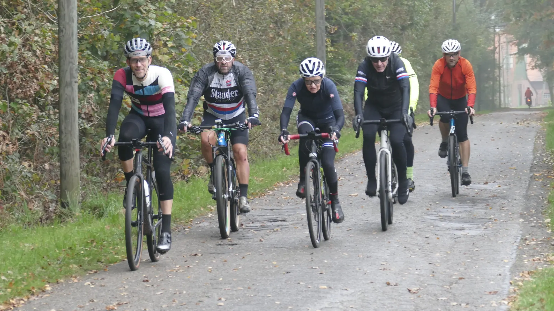 RC Sprinter Waltrop - Gravel-CTF für eine Handvoll Schotter - eine Gruppe von Gravelbikern bei Henrichenburg